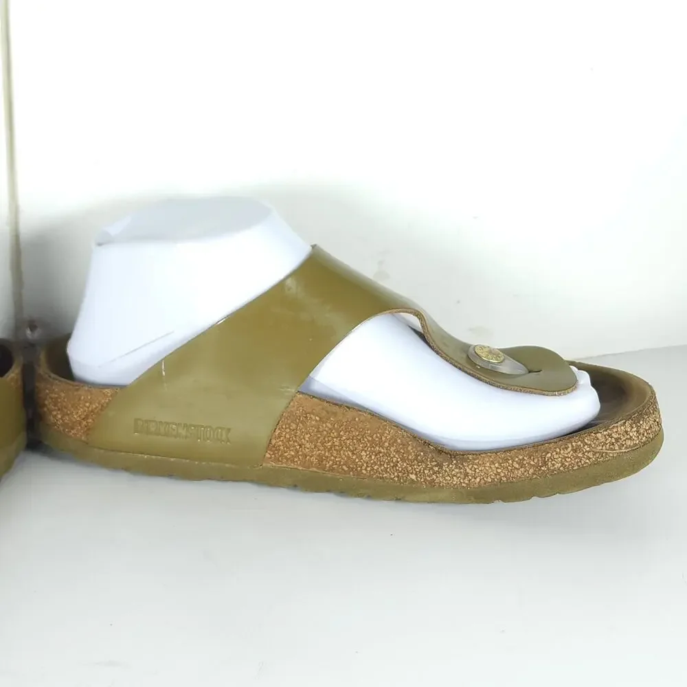 Birkenstock Women's Gizeh Big Buckle EU39 US8 Patent Leather Green Thong Sandal